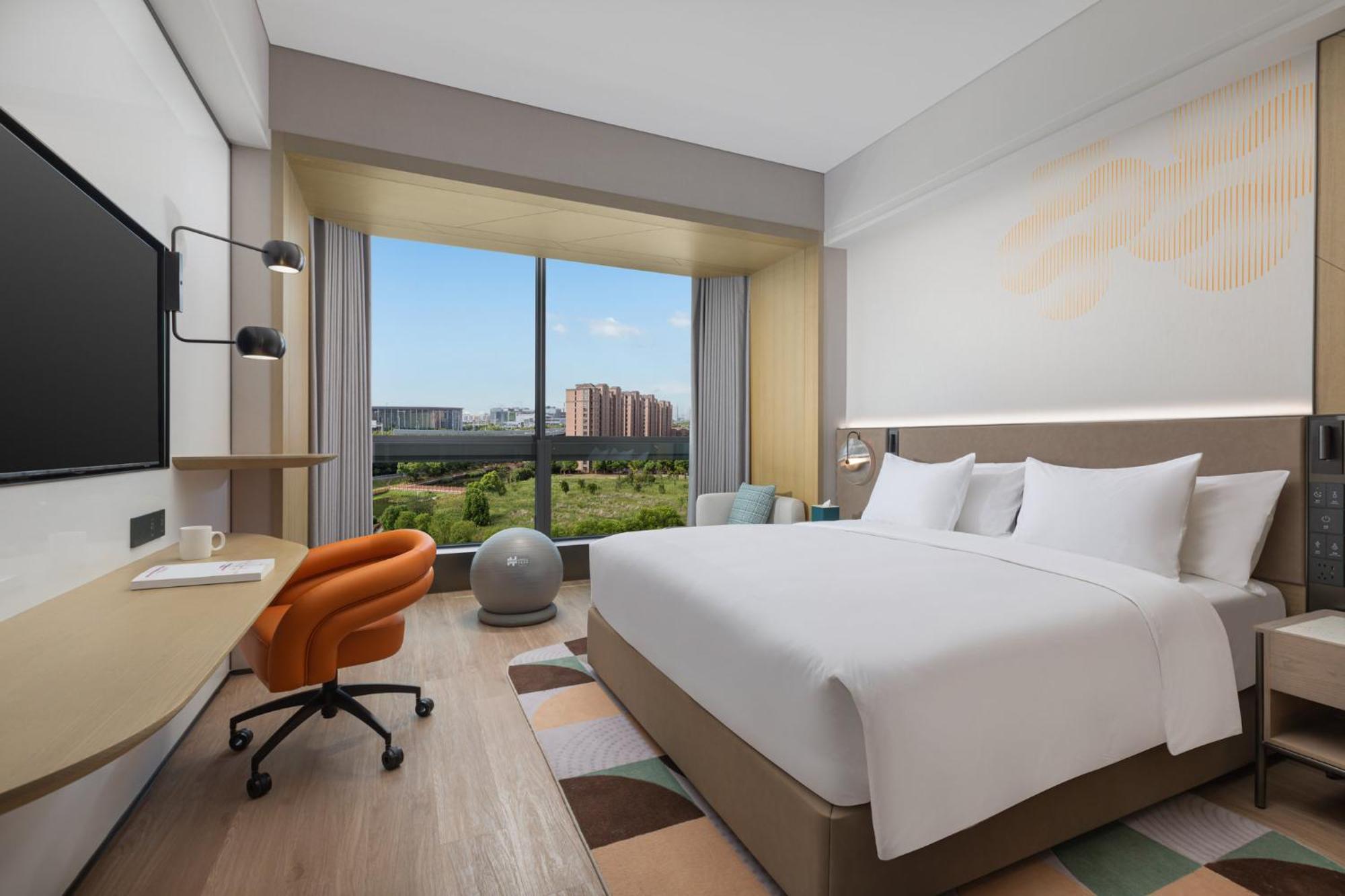 Even Hongqiao Cbd By Ihg Hotel 5*